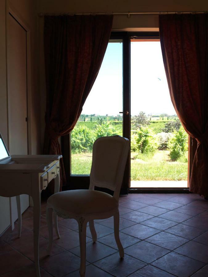 Contado San Lorenzo B&B And Wine Castilenti Экстерьер фото
